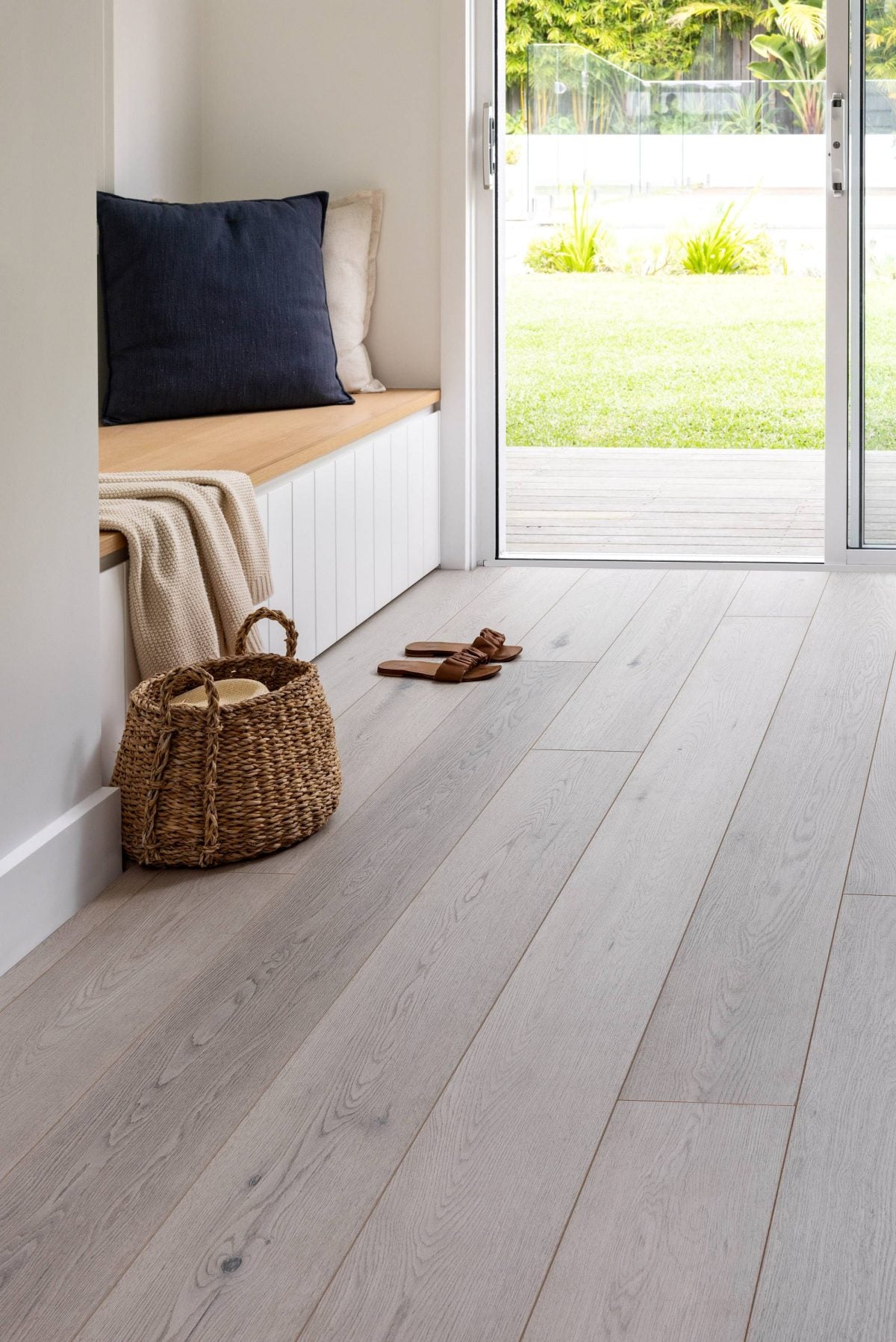 Oakleaf HD Plus - Silk Grey