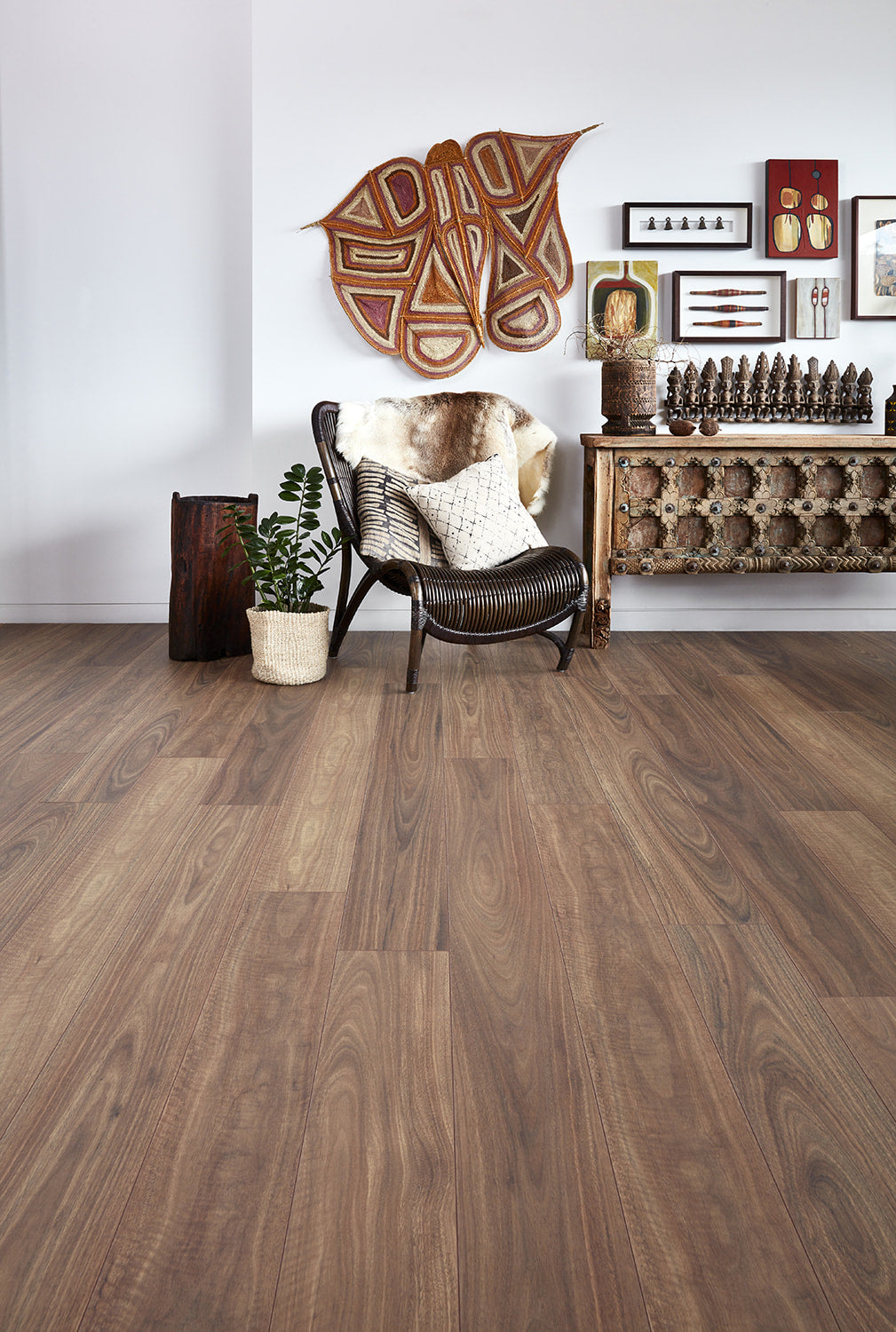 Laminate - Krono Aquastop 12mm - Spotted Gum D4012, 1380mm Long