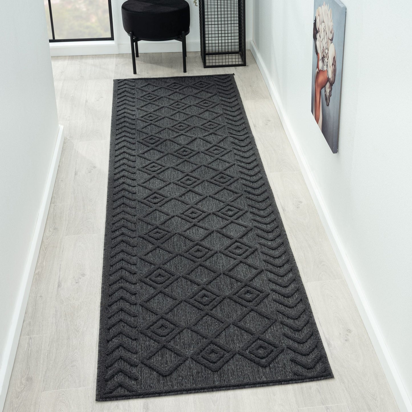 Cade 416 Charcoal Runner