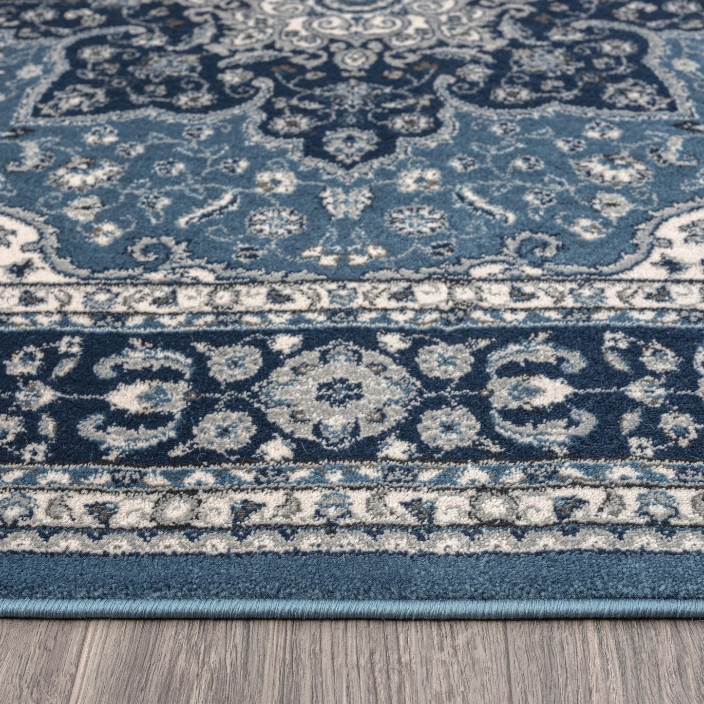 Shule 895 Navy Runner