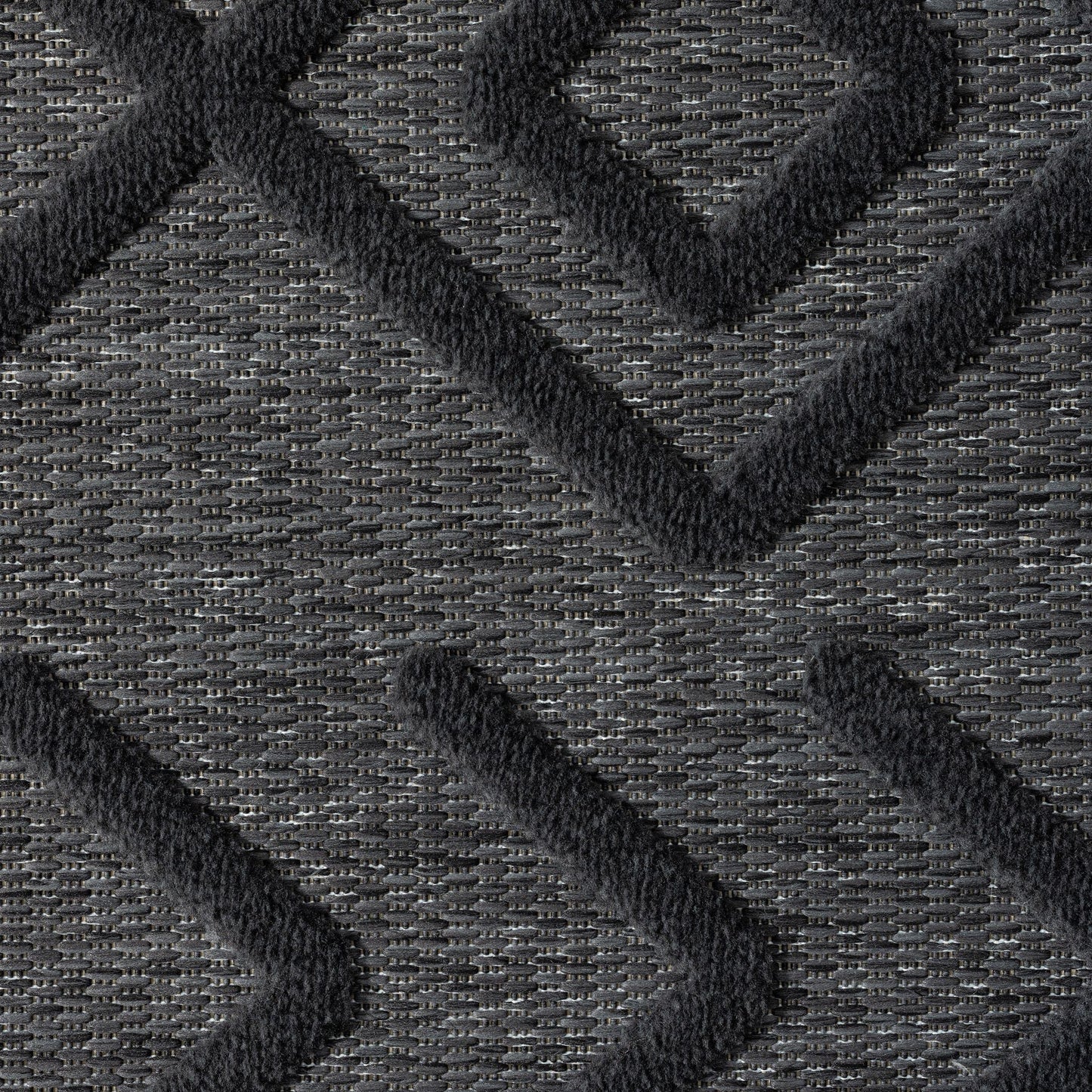 Cade 416 Charcoal Runner