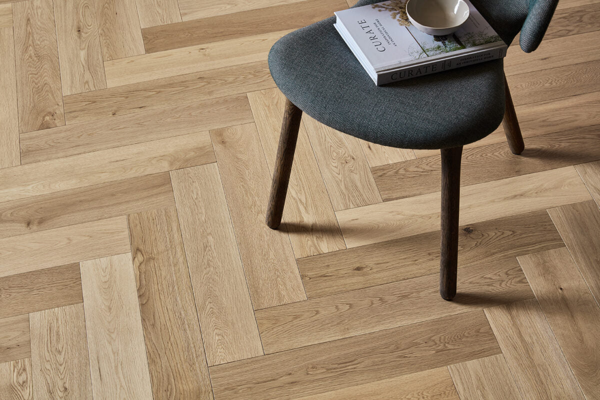 Timber De Marque Herringbon 15/3mm Latte H Special