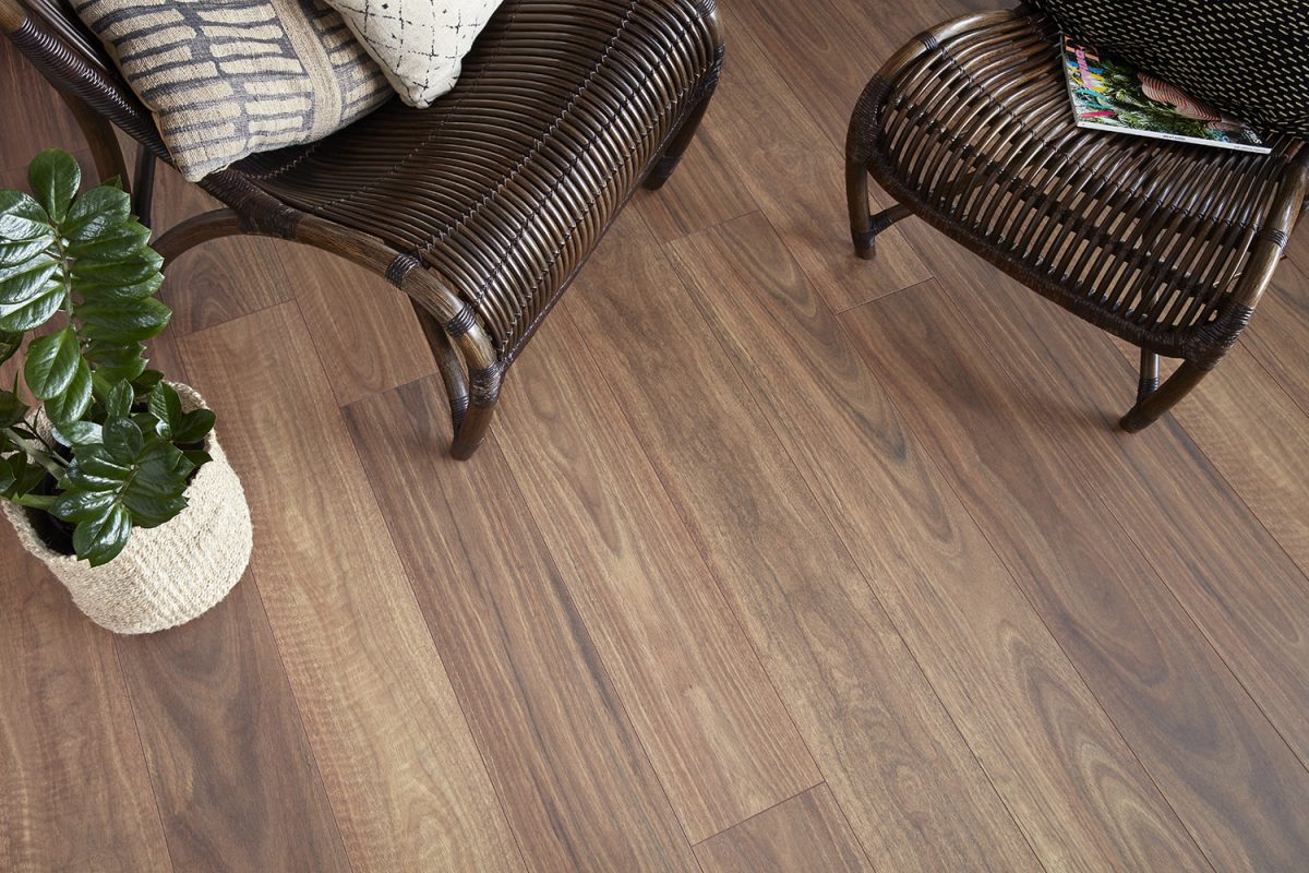 Laminate - Krono Aquastop 12mm - Spotted Gum D4012, 1380mm Long