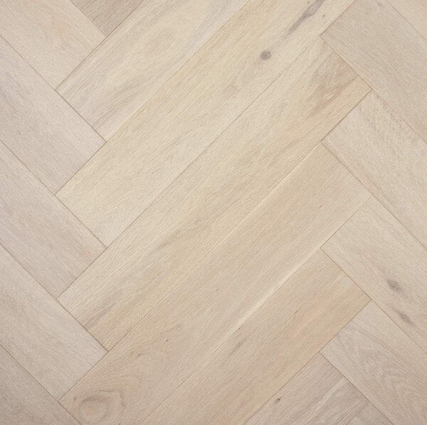 Timber De Marque Herringbon 15/4mm - Chateau Grey