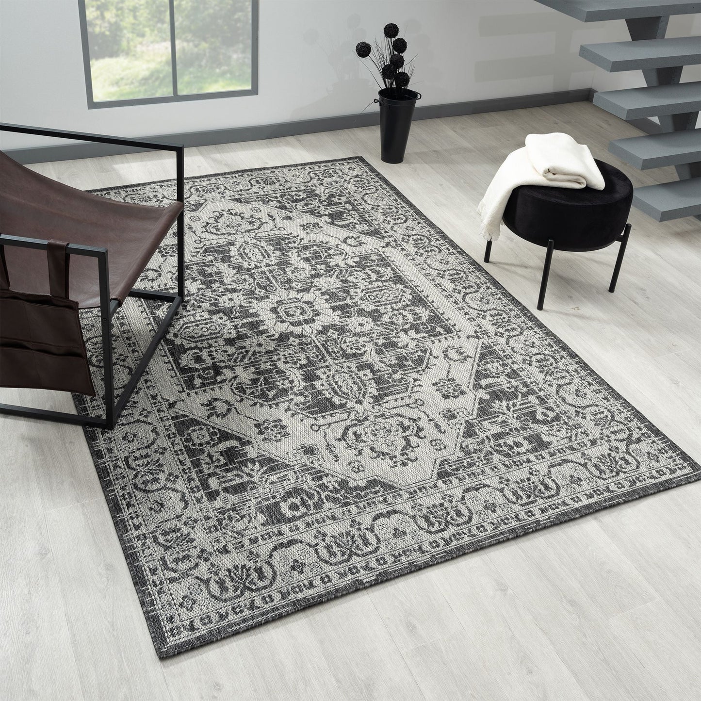 Alis 424 Slate