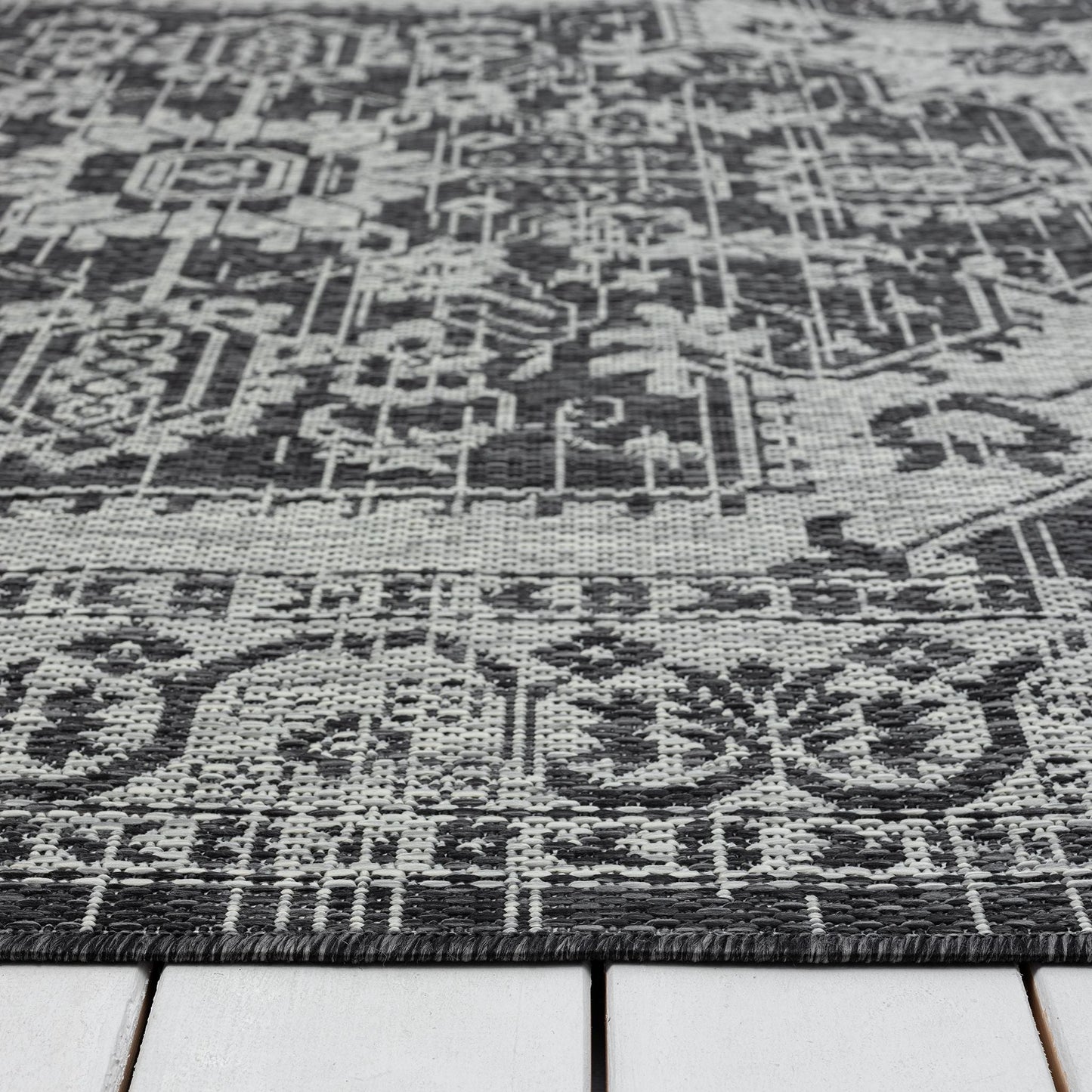 Alis 424 Slate Runner