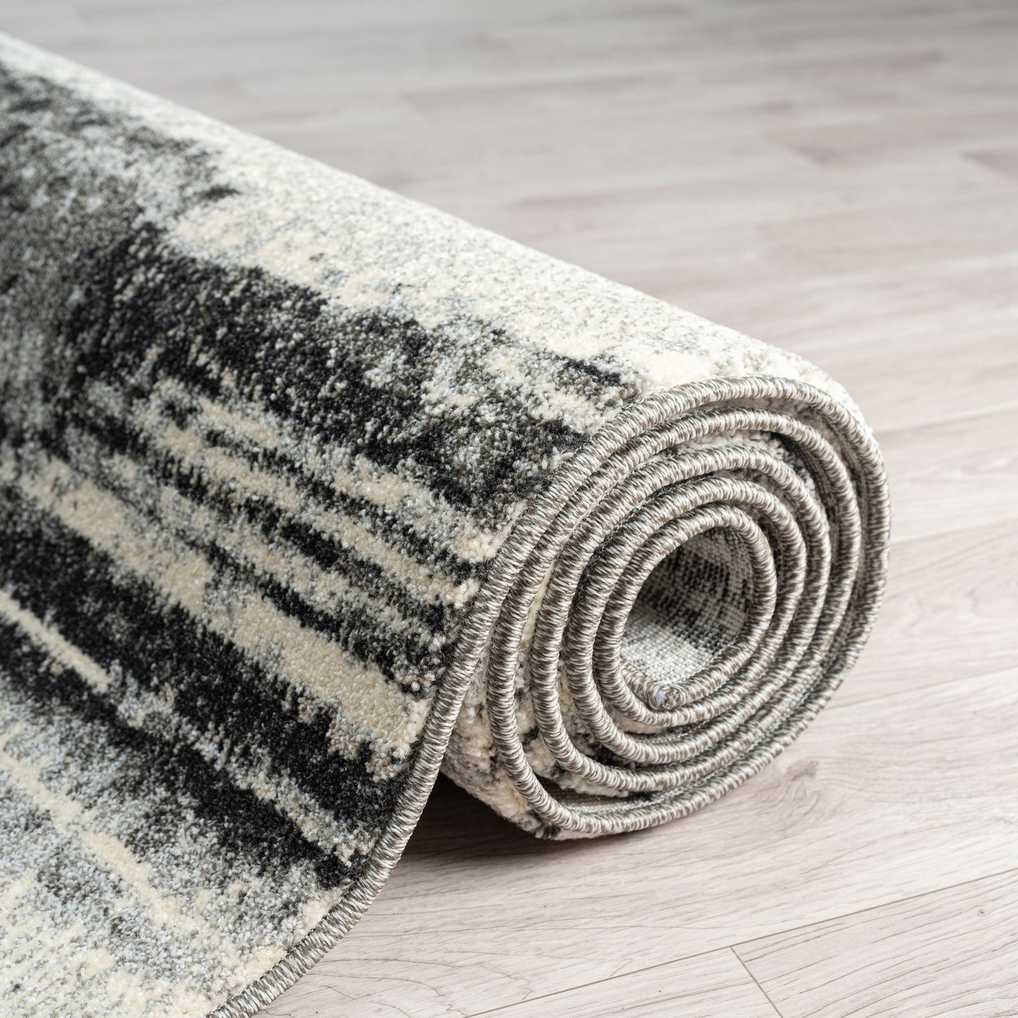 Alice 481 Charcoal Runner