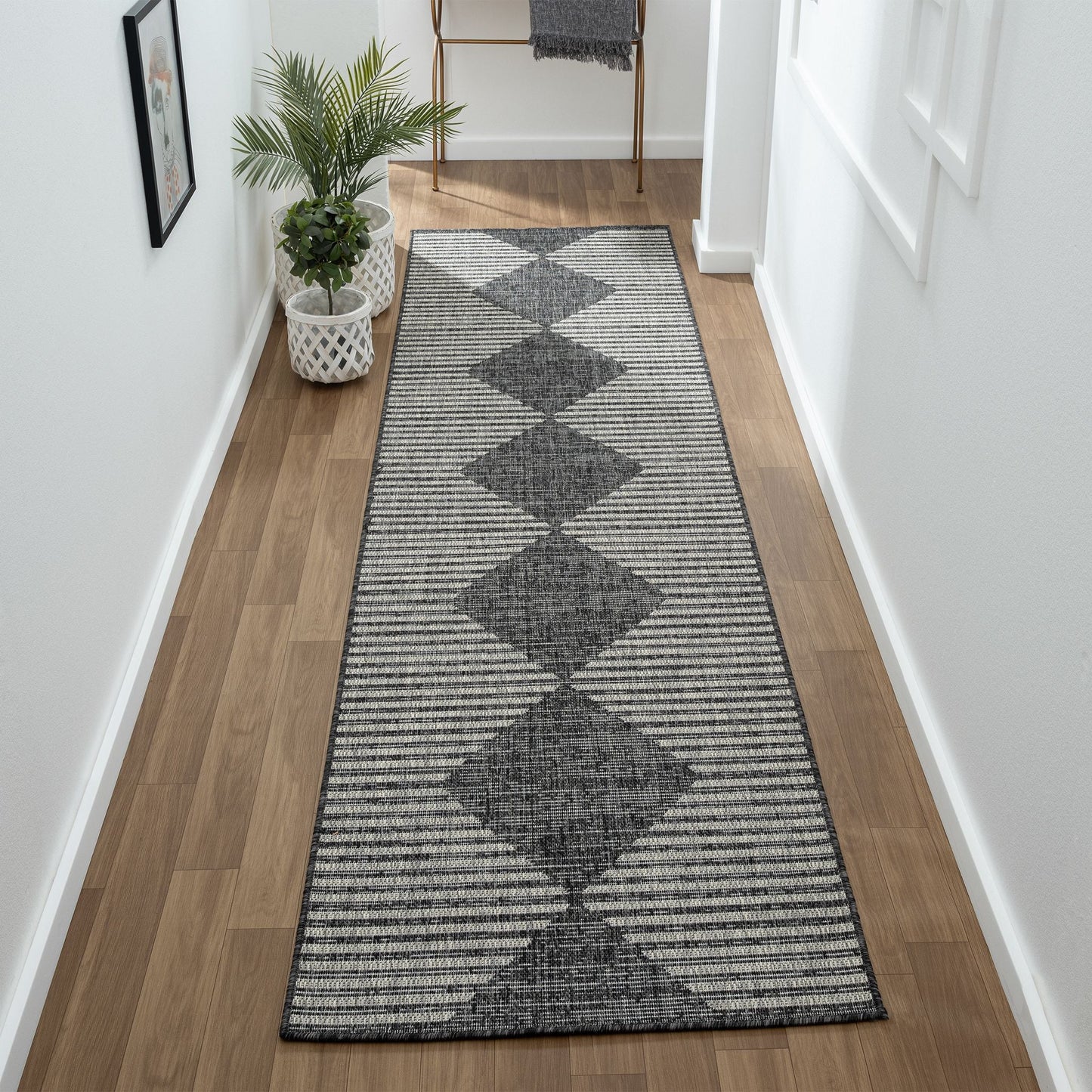 Alis 425 Ebony Runner